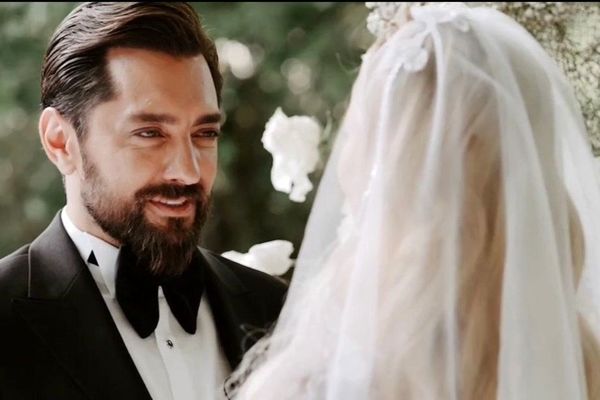 اولین تصویر از نوزاد بهرام رادان | اولین تصاویر فرزند بهرام رادان در کنار هفت سین