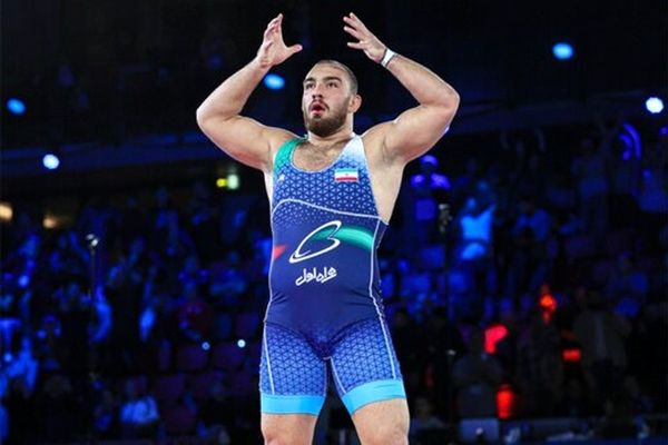 واکنش امیرحسین زارع به سیلی حرفش به او | امیرحسین زارع معنای پهلوانی را نشان داد