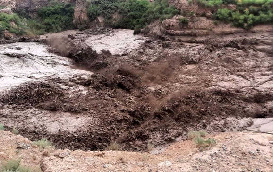 سیل به قزوین هم رسید | سیل در روستای توآباد آبگرم قزوین + ویدئو 