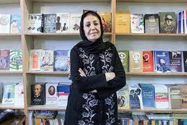 نویسنده و مترجم فرهیخته در گذشت | شهلا لاهیجی در گذشت