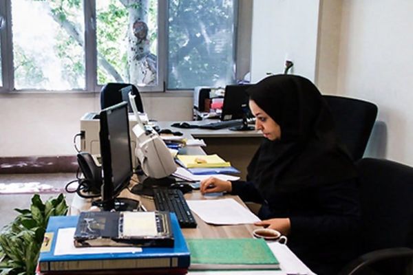 خبر خوش برای بعضی از کارمندان دولت | دور کاری در روزهای پنجشنبه 