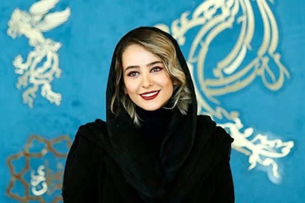 عکس جدید الناز حبیبی و خواهرش دل همه را برد