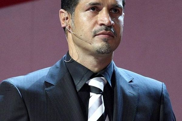 افتتاحییه جزیره فوتبال و برخورد عجیب علی دایی با وزیر ورزش 