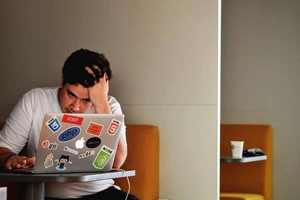 چگونه میزان استرسمان را در خانه و مدرسه کاهش دهیم؟ | روش های باور نکردنی برای کم کردن استرس!