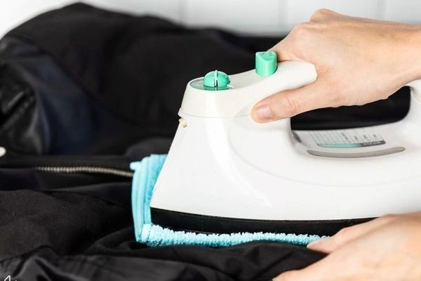 تا الان اشتباه یقه لباس و اتو میزدین | یقه لباس را این مدلی اتو بزنید 