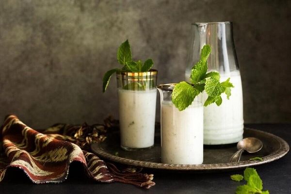 دوغ نخورید ! | عوارض خوردن دوغ که نمی‌دانستید