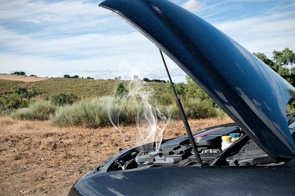 دلایل جوش آوردن ماشین | نحوه خنک کردن ماشینی که بجوش آمده +ویدیو 