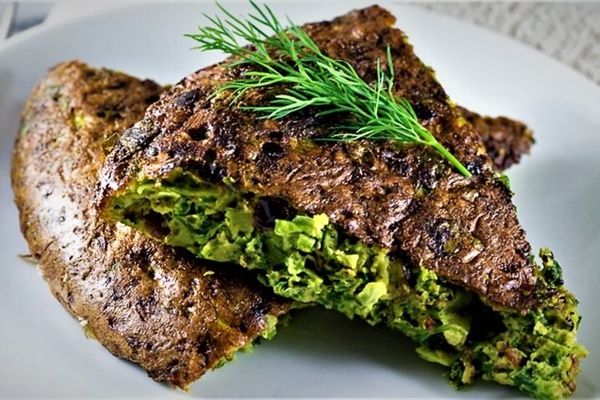 طرز تهیه کوکوی کرفس | یک غذای اقتصادی، خوشمزه با عطر و طعمی بینظیر