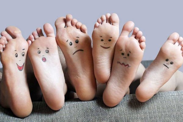 چجوری بفهمیم سایز پامون چنده؟ | روش اندازی گیری سایز پا