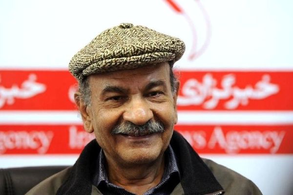 واکنش خواهرزاده فردوس کاویانی به درگذشتش | بازیگر همسران همه را سیاه پوش کرد