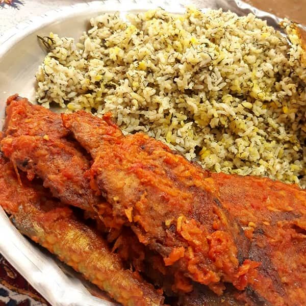 طرز تهیه غذای سنتی برای ناهار | دوقوس ماهی رو فقط با این ترفند بپز 