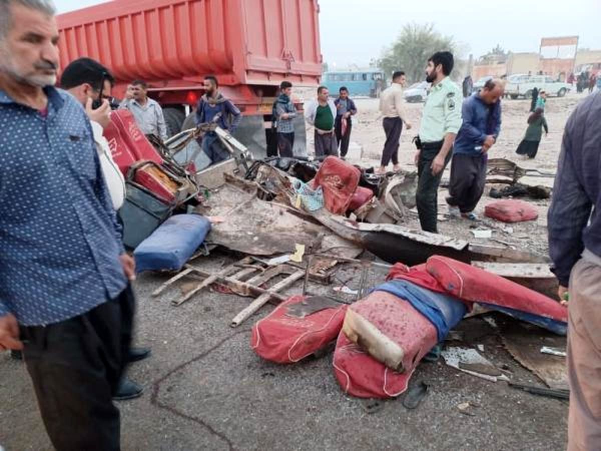  تصادف مرگبار تریلی و مینی بوس در جاده شوشتر | تعداد بالای قربانیان