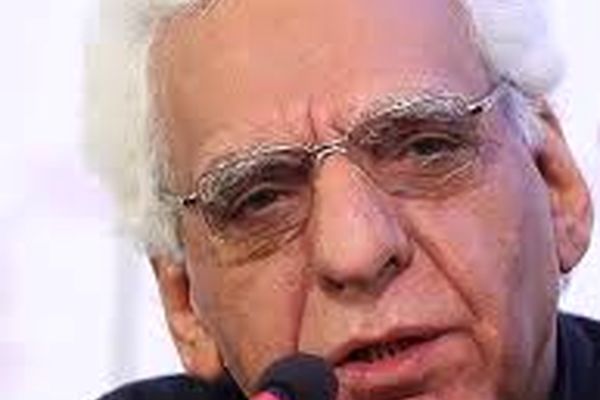 فوری | کیومرث پور احمد در گذشت 