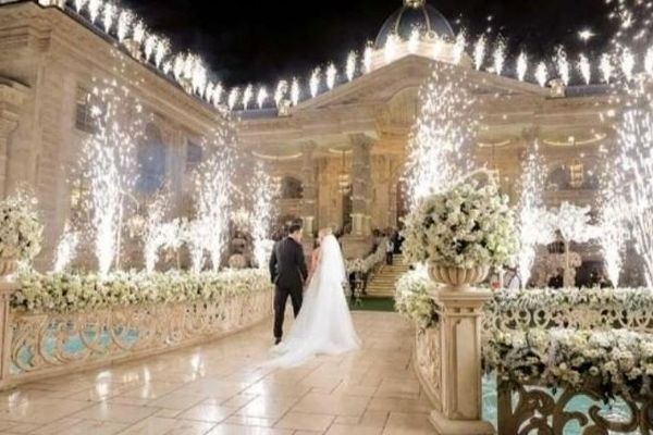 لباس عروس های عجیب و غریب دنیا | خاص ترین عروس ها با استایل متفاوت +عکس