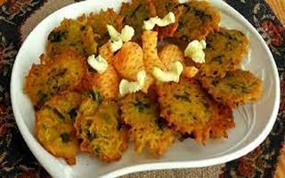 طرز تهیه پاکوره سیب زمینی | این غذای جذاب هندی و از دست ندین و امتحان کنید 