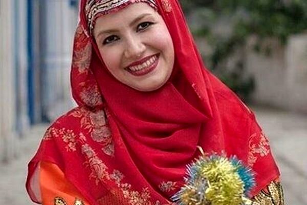 تغییرات عجیب خاله شادونه در خارج کشور | تیپ خاله شادونه همه را شوکه کرد 