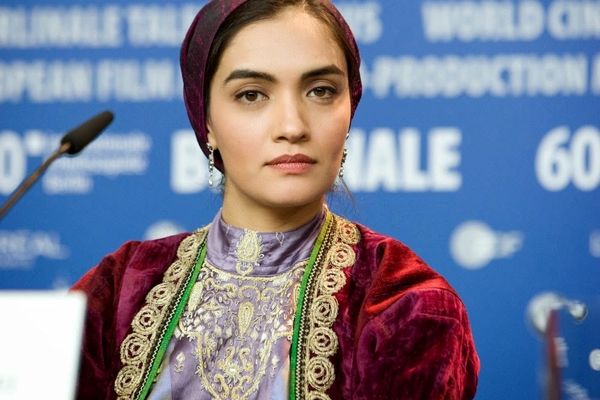 میترا حجار با قید وثیقه آزاد شد | دلیل بازداشت حجار چه بود 