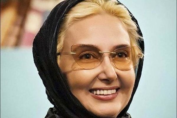 حال بد کتایون ریاحی در دادگاه | کتایون ریاحی بعد از شنیدن اتهاماتش به بیمارستان منتقل شد 