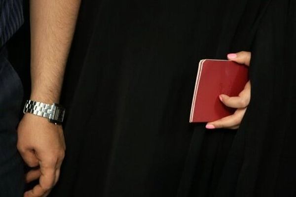 طلاق عجیب در ایران | زن بیچاره تحملش تمام شد 