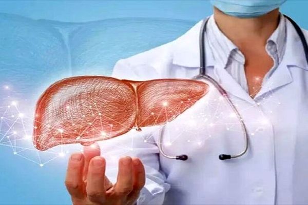 اگه این چهار تا علامت‌رو داری به کبد چرب مبتلا هستی | رایج ترین علامت های کبد چرب