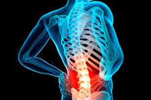 کمر درد داری با این سه حرکت در خانه درمانش کن | ترفند درمان دیسک کمر به راحتی در خانه 