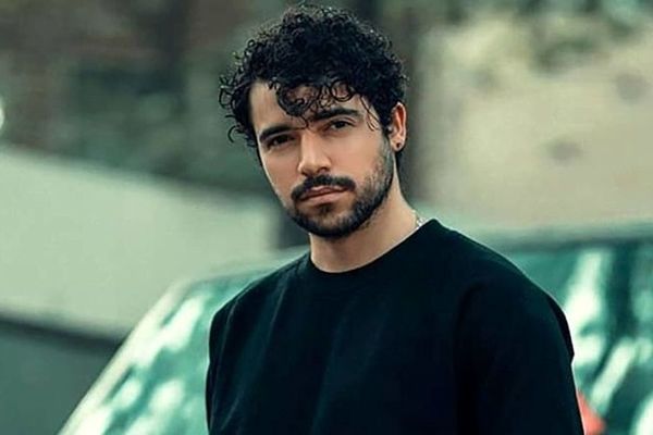 لایو جنجالی شروین حاجی پور با ترلان پروانه | خانم پروانه چقدر میخنده به شوخی های شروین حاجی پور! + ویدئو