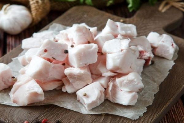 با دنبه چروکهات را محو کن | طرز تهیه کرم ضد چروک خانگی با دنبه