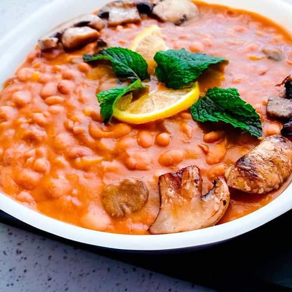 طرز تهیه ی خوراک لوبیا | غذای گرم و خوشمزه برای روزهای سرد