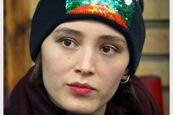 صحبت های فرشته حسینی از درد مشترک دختران ایران و افغانستان | فریاد های فرشته حسینی برای دختران