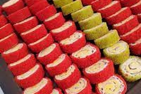 طرز تهیه رولت رنگی و جذاب | رولت و دیگه ساده درست نکن