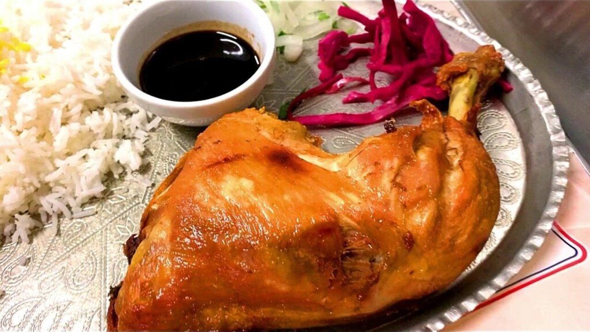 طرز تهیه اکبر جوجه کلبادی | نکاتی که تا بحال در مورد پخت اکبر جوجه نمیدانستید +ویدیو 