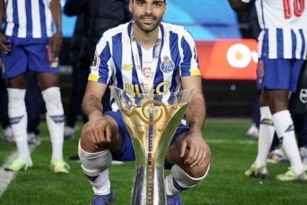 استقبال با شکوه از مهدی طارمی در جشن پورتو +ویدئو 