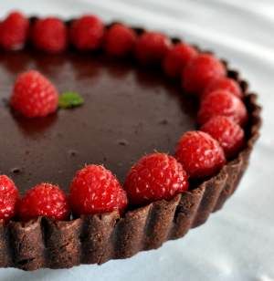 طرز تهیه تارت شکلاتی در سریع ترین زمان ممکن + ویدئو