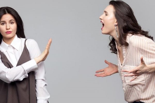 ۴ شخص خطرناکی که باید از آنها دوری کنید | حتی اگر از نزدیکانتان باشد