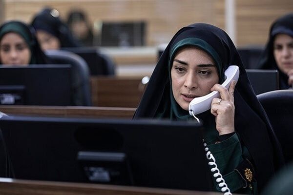 سفارش پیتزا بهانه بود | زنی به بهانه پیتزا از پلیس درخواست کمک کرد !