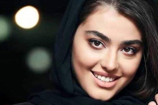 ویلای لاکچری ریحانه پارسا | جنجالی ترین بازیگر ایرانی در ترکیه 