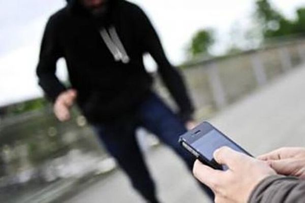 با این روش دزد گوشیتو غافل گیر کن | با این ترفند دزد دیگه نمیتونه گوشیتو از دسترس خارج کنه | راحت تر گوشیت و ردیابی کن! +ویدیو