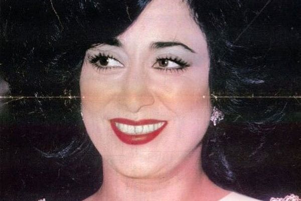 تا بحال عکس همسر حمیرا خواننده معروف را دیده اید ؟ | عکس دیده نشده از عروسی حمیرا