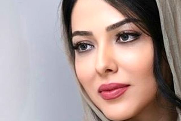 رابطه لیلا اوتادی با  این دو مرد عرب چیست | استایل خاص لیلا اوتادی در عربستان