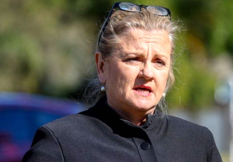 داستان شهرداری که خودش زیر حرفش میزند 