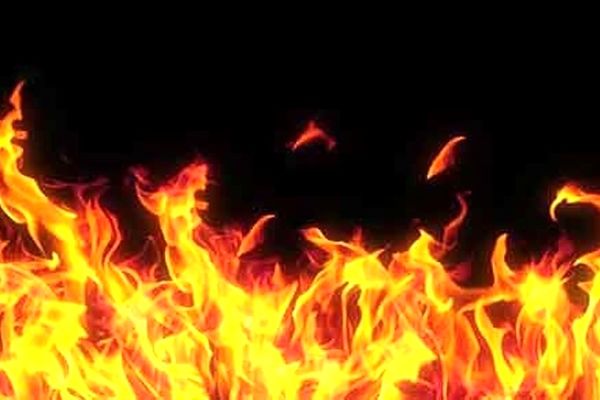 فاجعه بزرگ در پرند | انفجار شدید در نیروگاه برق پرند 