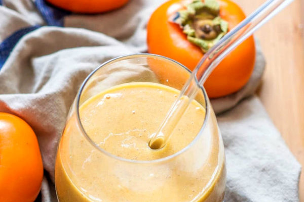 طرز تهیه دسر خرمالو | باورت نمیشه با خرمالو میشه همچین دسر خوشمزه ای درست کرد 