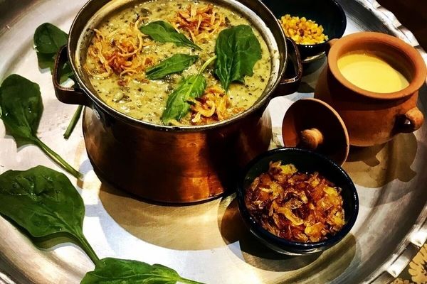 طرز تهیه آش اسفناج مخصوص سرماخوردگی | این آش زمستانی  دشمن هر چی میکروبه در بدن