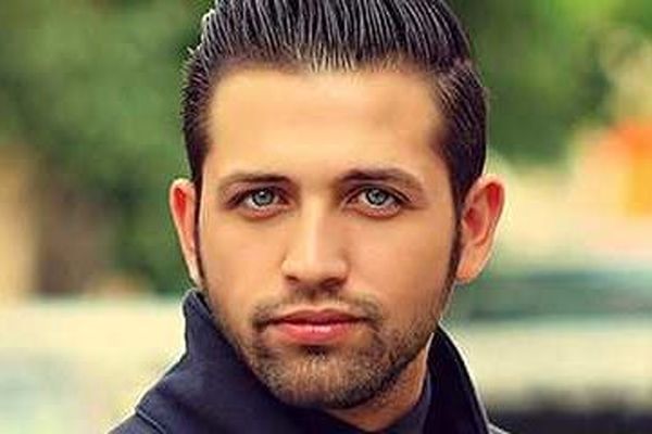 باور نمیکنید این خانم کم سن و سال مادر محسن افشانی باشد | عکس دیده نشده از مادر محسن افشانی 