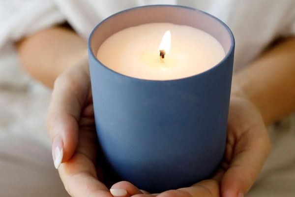 فال شمع متولدین ماه های مختلف | فال شمع ۸ فروردین ۱۴۰۳