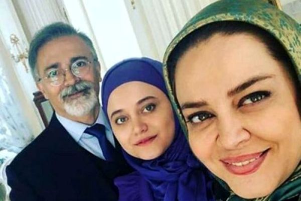 چهره خیره کننده بازیگر جوان بچه مهندس | تغییر چهره مهتاب جامی بیرون از تلویزیون