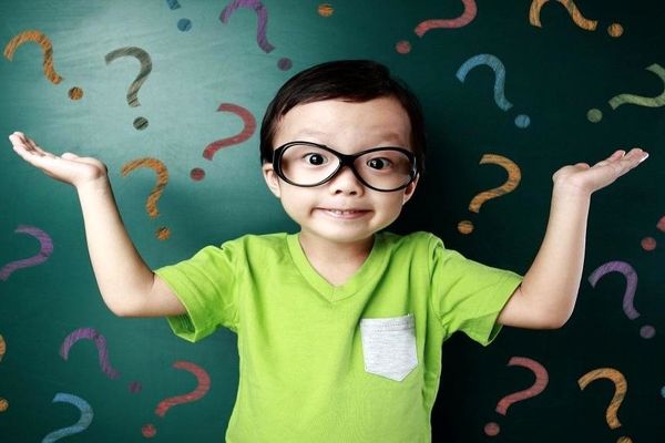 چند چیستان جالب سفری به دنیای پرسش و اندیشه | چیستان های کوتاهی که به فکر فرو میبردت