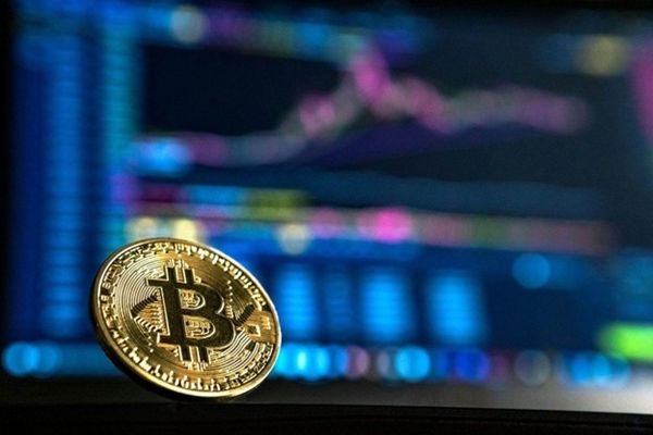 پیش‌بینی جنجالی آرتور هیز: بیت‌کوین تا ۲۰۲۸ یک میلیون دلاری می‌شود