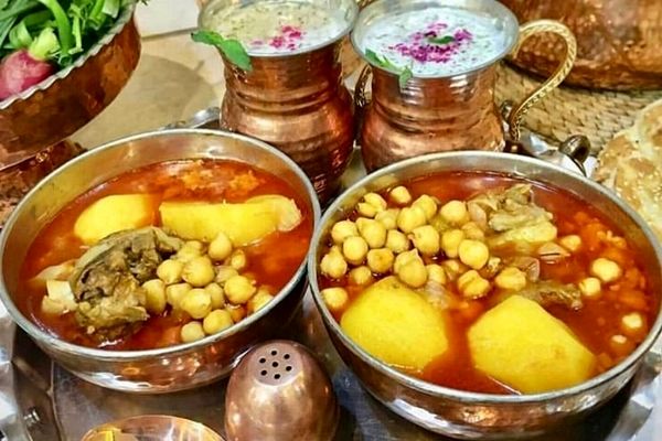 آبگوشت شما را می‌کشد! | بیماری های خطرناک که با خوردن آبگوشت زیاد به سراغتان می‌آید