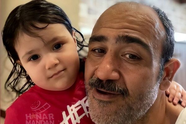 رقصیدن مهران غفوریان در جشن تولد هانا | از آقای غفوریان بعید بود رقصیدنش با کلی زن !+ فیلم